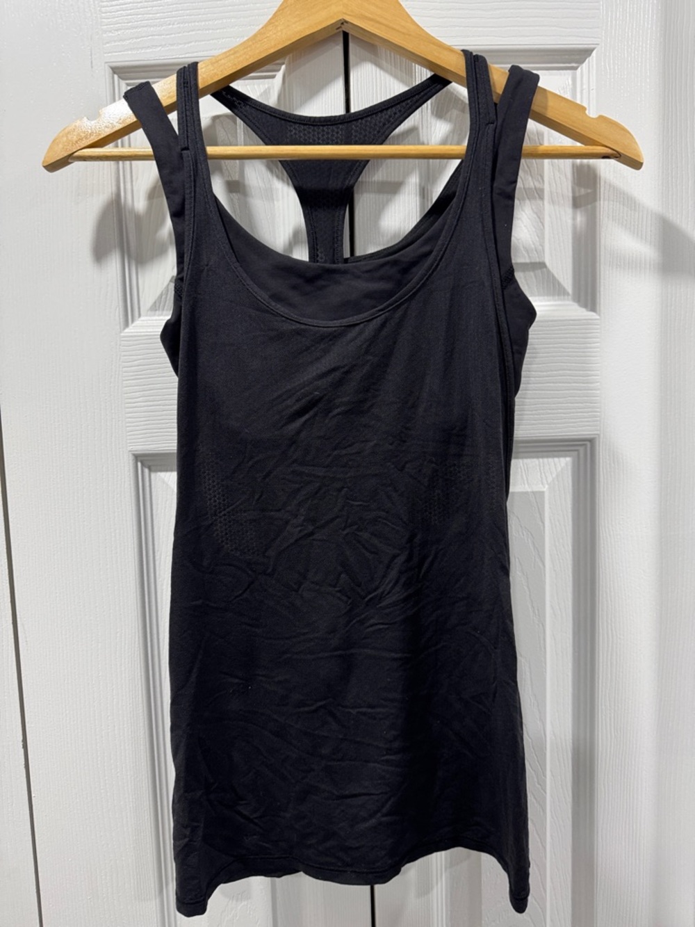 Lululemon built in bra, strappy tank